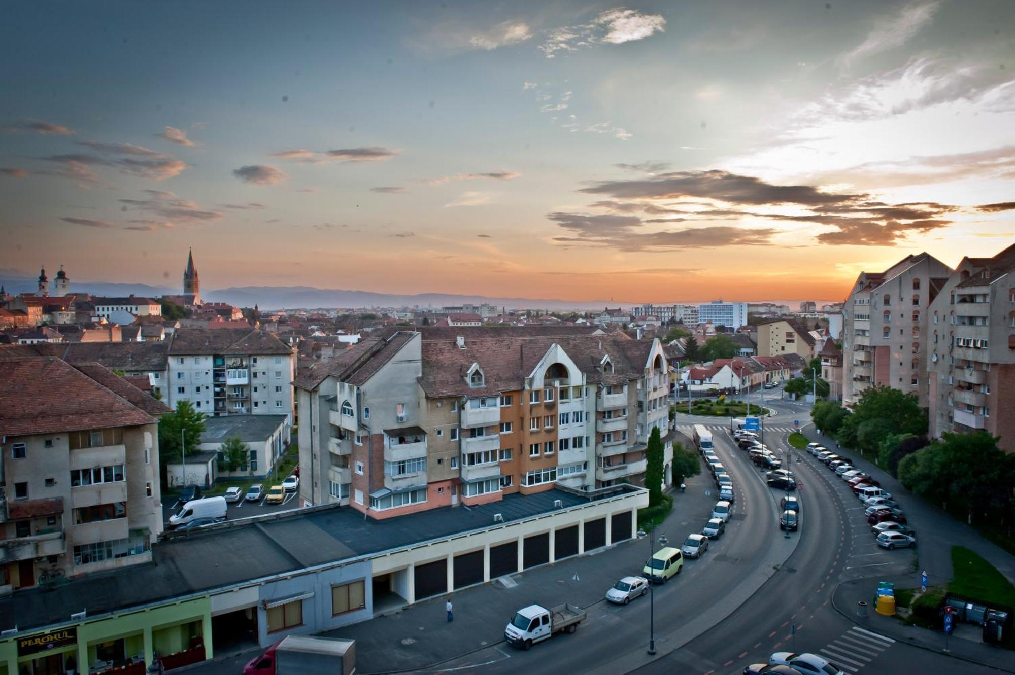 Sibiu Lotus Apartments Habitación foto